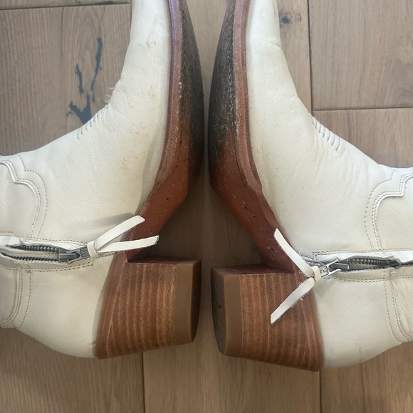 Tecovas The Daisy - Picture 10 of 12